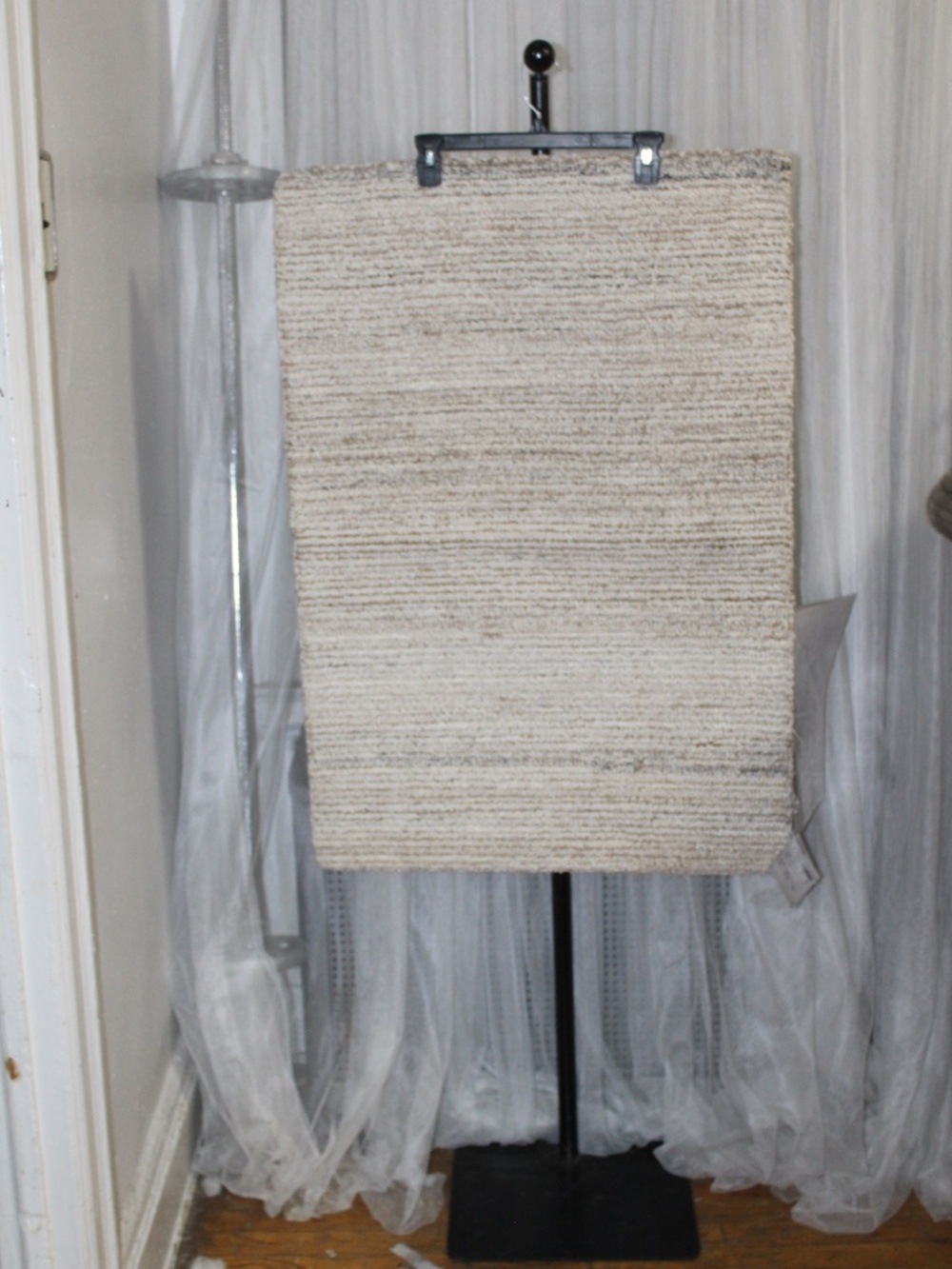West Elm.  Jute Yarn Mottoled Area Rug. Sz. 2"x3"